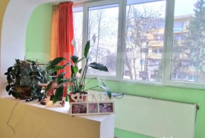 Apartament cu 3 camere semidecomandat în Central - 11