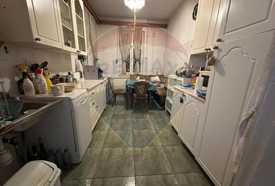 Casă individuală cu 6 camere cu Teren 2200 Mp în Periș - 19