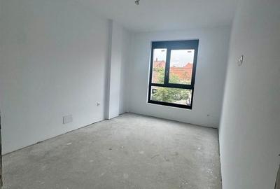 Apartament cu 3 camere în Orașul Nou - 2