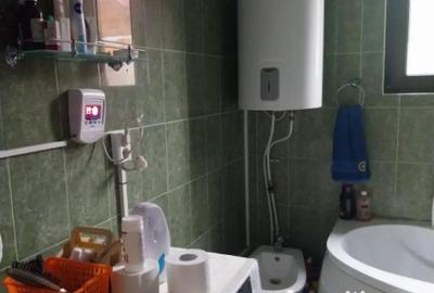 Casă cu 7 camere cu Teren 1330 Mp în Central - 8