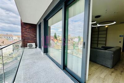 Apartament cu 3 camere, mobilat în Lazaret - 14