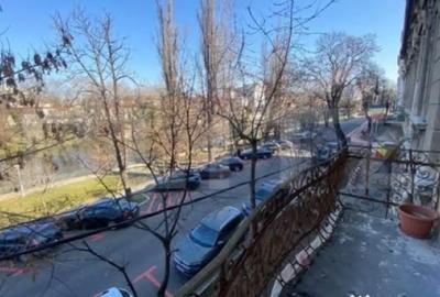 Spațiu comercial, de 105 mp, în Central