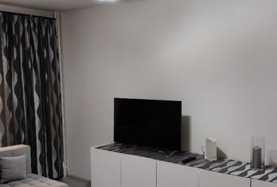 Inchiriez garsoniera decomandata B-dul. Bucuresti (Ploiesti) - 1