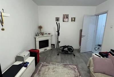 Apartament 3 camere + parcare + boxa Aparatori