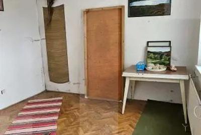 Apartament cu 3 camere decomandat în Spitalului - 6