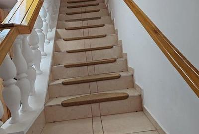 Apartament cu 4 camere în Central - 4