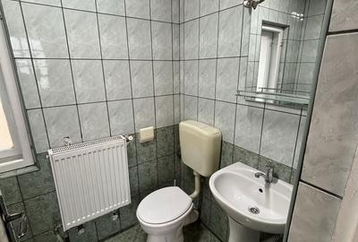 Casă cu 4 camere cu Teren 300 Mp în Central - 2