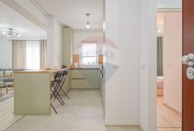 Apartament cu 2 camere semidecomandat în Tractorul - 5