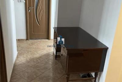 Apartament cu 3 camere decomandat în Giurgiului - 1