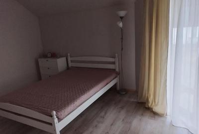 Casă cu Teren 200 Mp în Hinova - 3