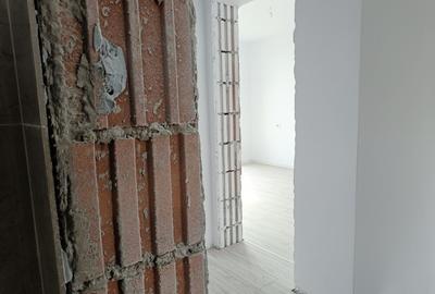 Duplex cu 4 camere cu Teren 250 Mp în Popas Păcurari - 10