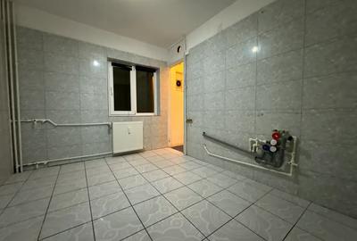 Apartament cu 2 camere semidecomandat în Aviației - 3