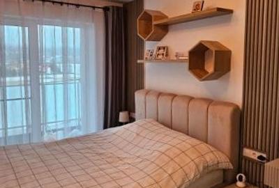 Apartament cu 3 camere în Central - 1
