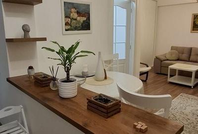 GARSONIERA - TOMIS III - 11