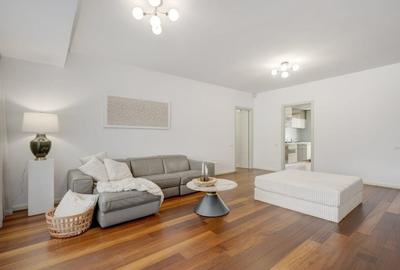 Apartament cu 3 camere decomandat în Kiseleff