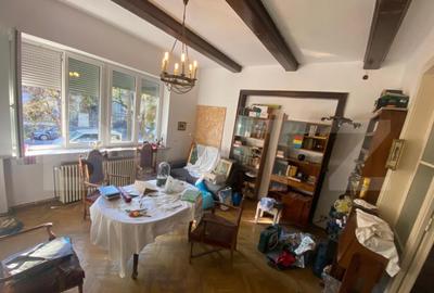 Apartament de vanzare , zona Ultracentrala, in vila - 2