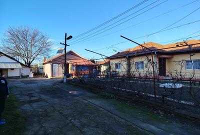 Casa cu gradina 721.041.705 - 1