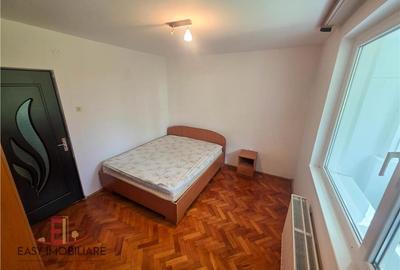 Apartament cu 2 camere decomandat în Cornișa - 3