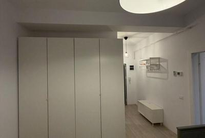 Garsonieră decomandată în Central - 2