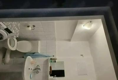 Vind apartament cu o comera 44mp ,etaj intermediar ,zona Nord - 4