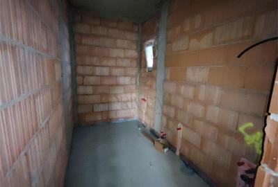 Duplex separat prin baie - toate utilitatile - proiect deosebit. - 7