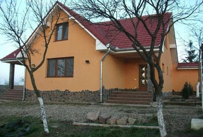 Casă cu 5 camere în Leș - 10