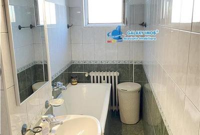 Vis a vis  Mega Mall | garsoniera mobilata | bloc  mixt - 4