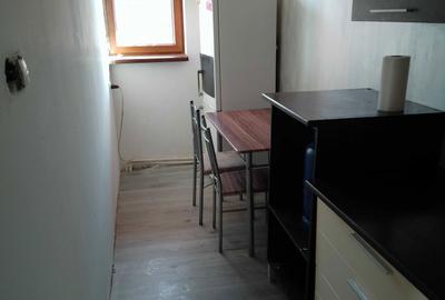 Apartament cu 2 camere decomandat în Central - 2