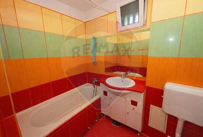 Apartament cu 3 camere decomandat în Gara de Nord - 6