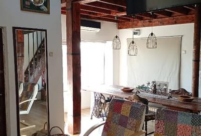 Casă cu 7 camere în Casian - 3