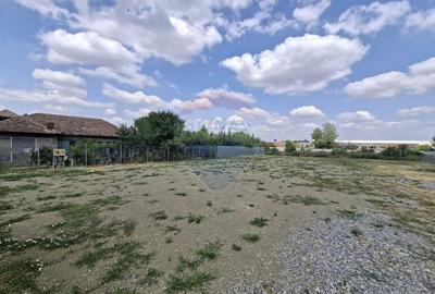 Teren construcție, în Aurel Vlaicu - 3