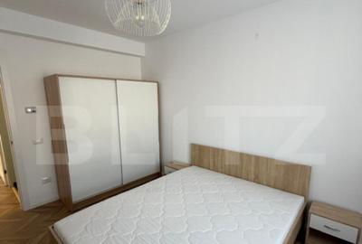 Casă cu 4 camere cu Teren 240 Mp în Central - 2