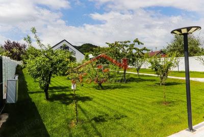 Casă cu 11 camere cu Teren 1227 Mp în Breaza de Sus - 12