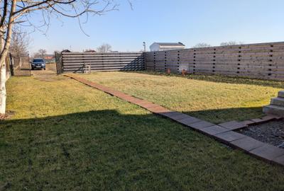 Casă cu 4 camere cu Teren 533 Mp în Țărăncuța - 3