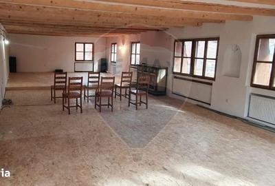 Casă cu 3 camere cu Teren 360 Mp în Central - 10