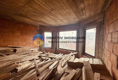 Vila la rosu  + teren 500 mp de vanzare – Zona Fermelor - 16