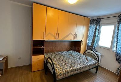 Apartament cu 2 camere în Podu Roș
