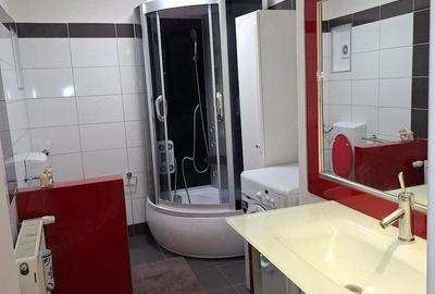 Apartament cu 2 camere decomandat în Schei - 4