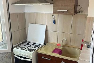 Garsonieră semidecomandată în CET