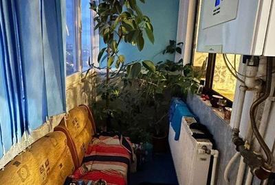 Apartament cu 2 camere decomandat în Micro 14