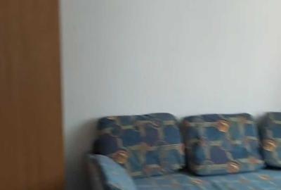 Apartament cu 2 camere semidecomandat în Podu Roș