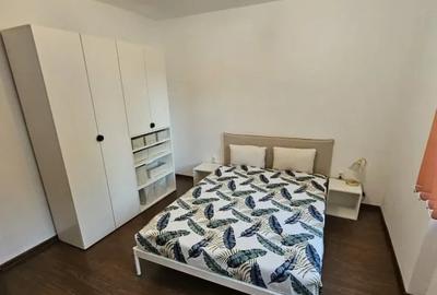 Apartament cu 2 camere semidecomandat, mobilat în Iancului