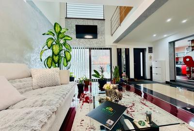 Casă individuală cu 5 camere cu Canalizare în Sud - 1