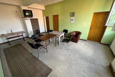 Proprietate compusă din 2 case - 12