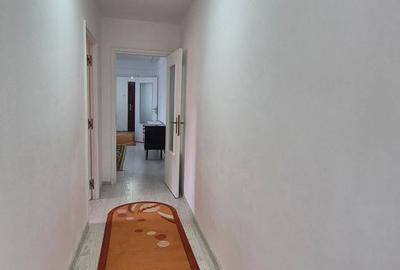 Apartament cu 3 camere în Central - 2