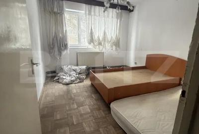 Apartament cu 4 camere decomandat în Aleea Trandafirilor - 1