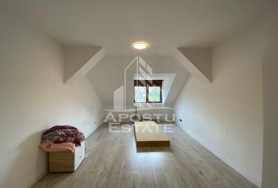 Casă cu 5 camere cu Canalizare în Lunei - 3