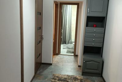 Apartament cu 2 camere decomandat în 1 Decembrie - 4