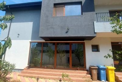 Casă individuală cu 7 camere cu Canalizare în Fundeni - 8