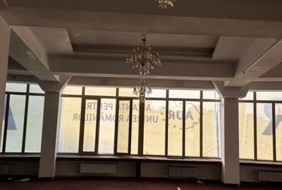 Birou, de 867 mp, în Dacia - 3